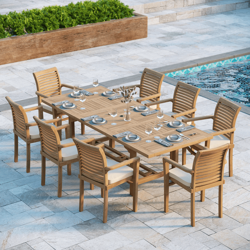 Why Choose Teak to Create a Timeless Outdoor Dining Space